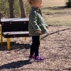 Meet your Posher, Brenda